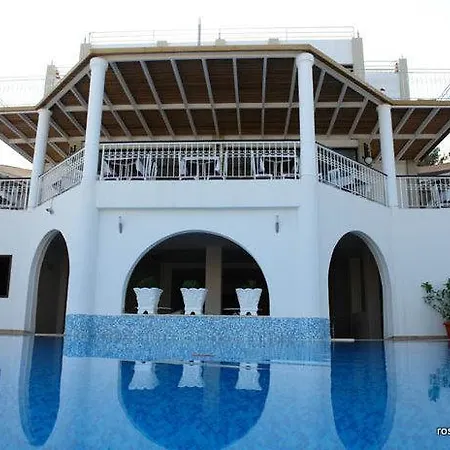 Hotel Rosso Verde 4*